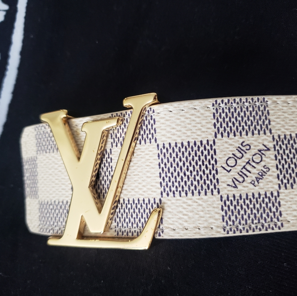 LOUIS VUITTON BELT